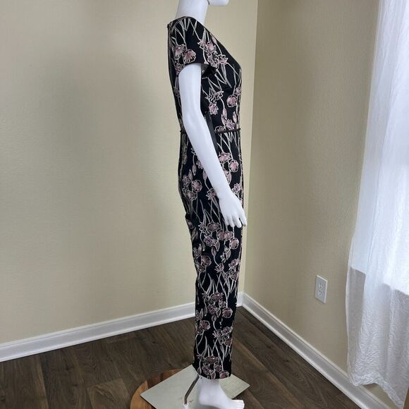 JS Collections Women's Size 6 Floral Embroidered Printed Crepe V-Neck Jumpsuit - Picture 10 of 16